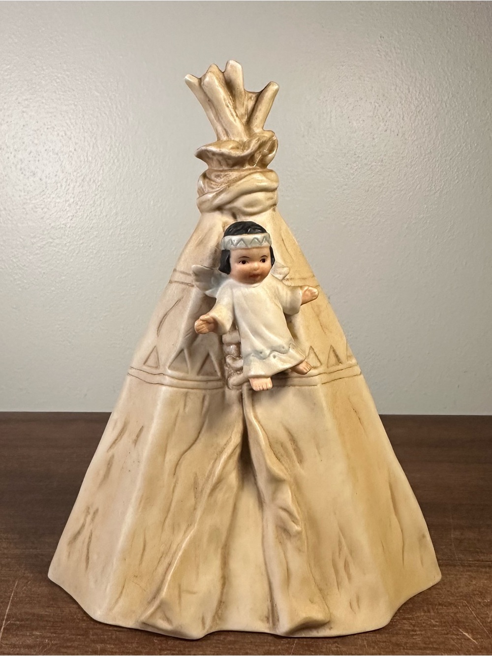 Native Sagebrush Kids 1985 Gregory Perillo Porcelain Angel Baby & Tee Pee